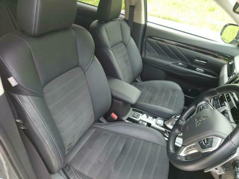 OUTLANDER PHEV