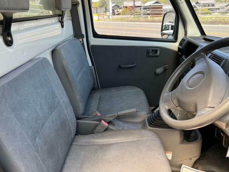MINICAB TRUCK