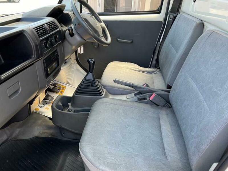 MINICAB TRUCK