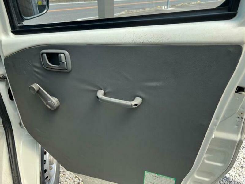 MINICAB TRUCK