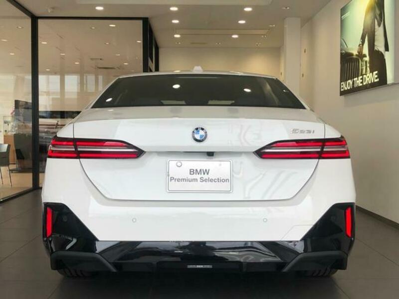 5 SERIES