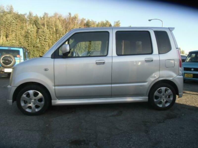 WAGON R