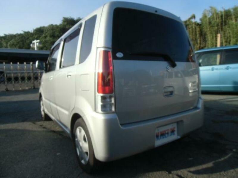 WAGON R