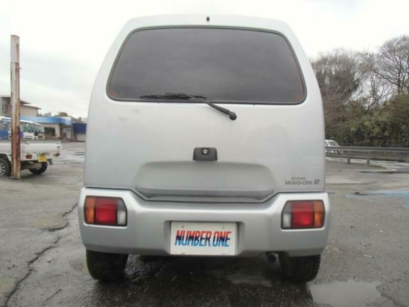 WAGON R
