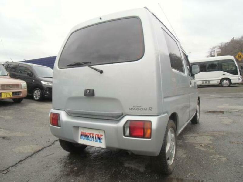 WAGON R
