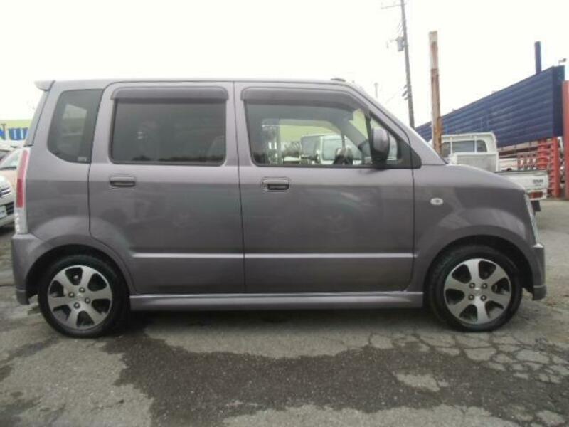 WAGON R