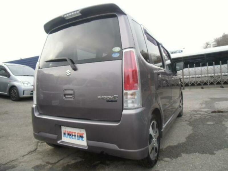 WAGON R
