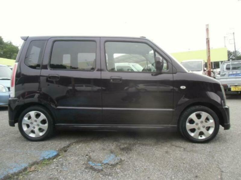 WAGON R