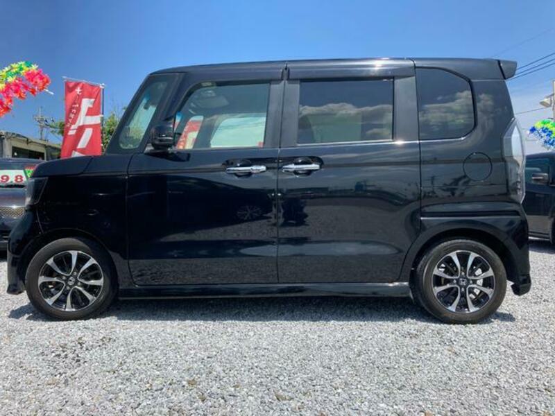 N BOX CUSTOM
