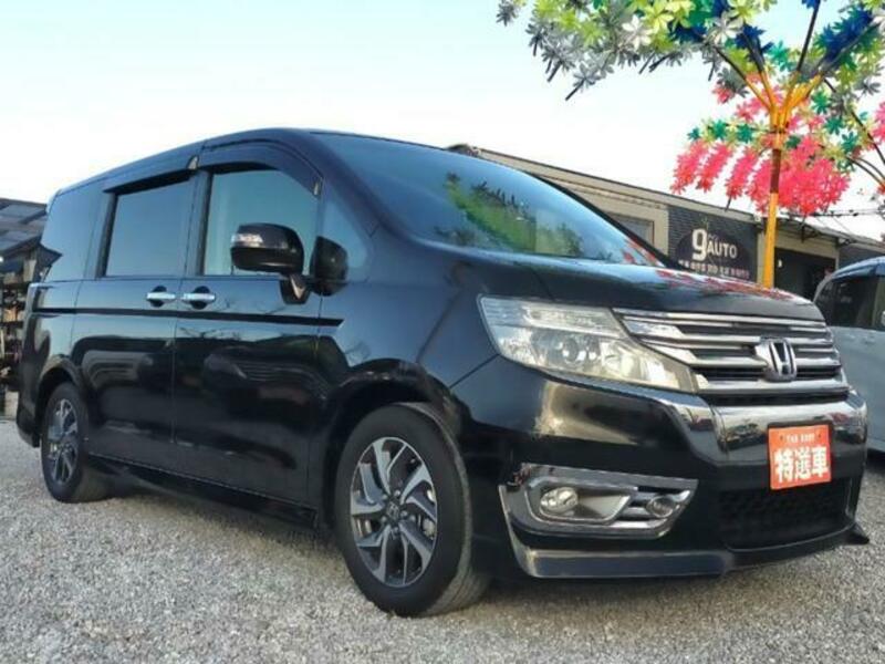 HONDA STEPWAGON SPADA