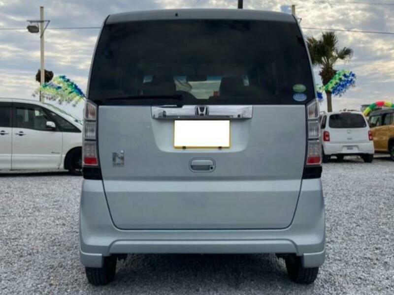 N BOX