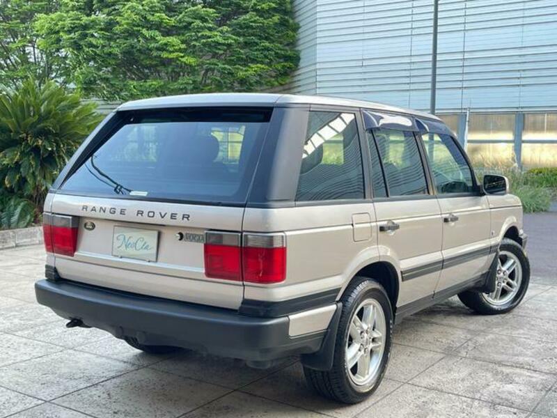RANGE ROVER