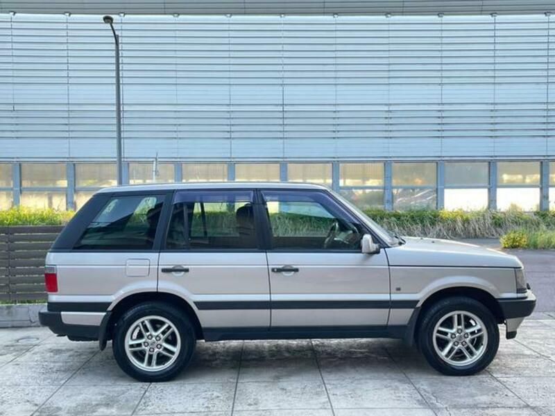 RANGE ROVER