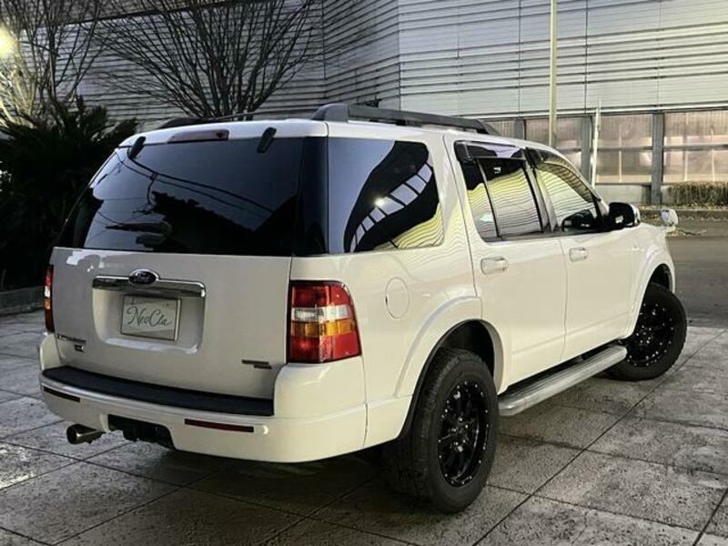EXPLORER