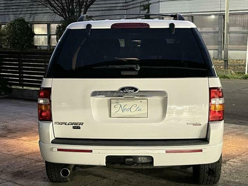 EXPLORER