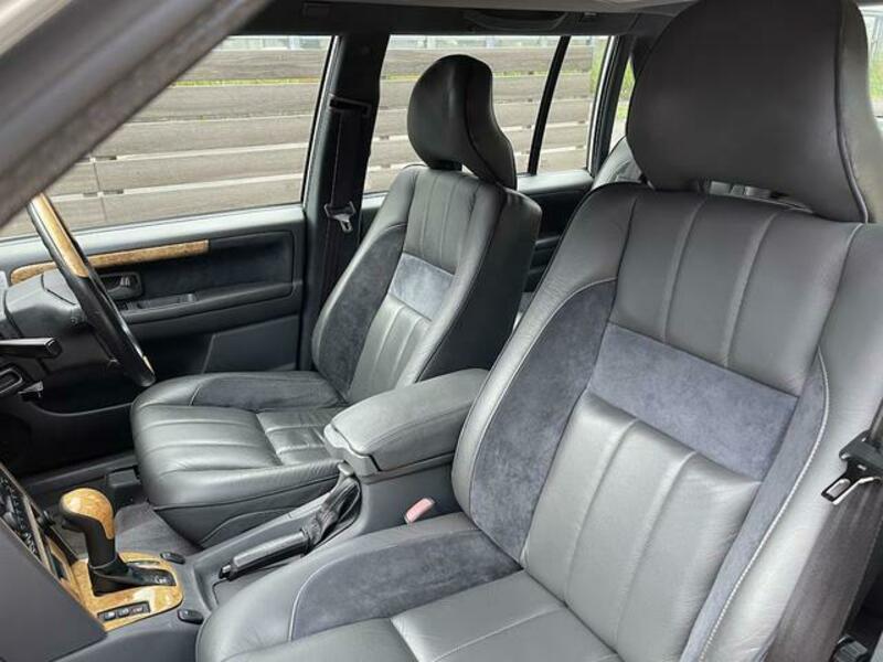 S90