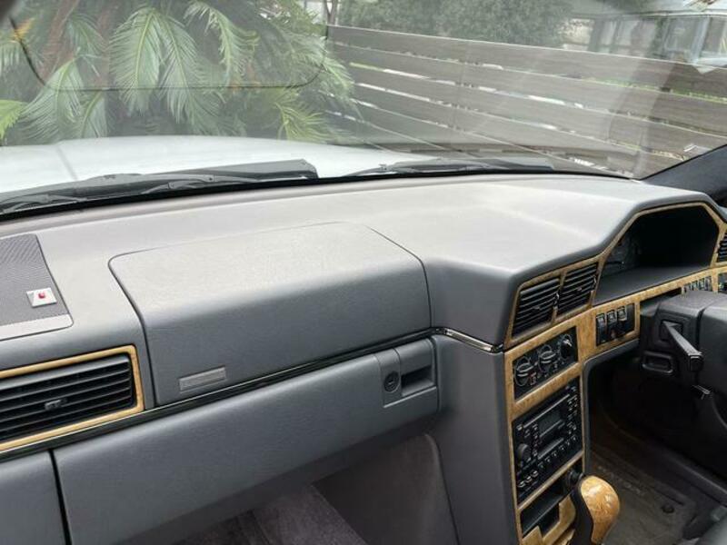 S90