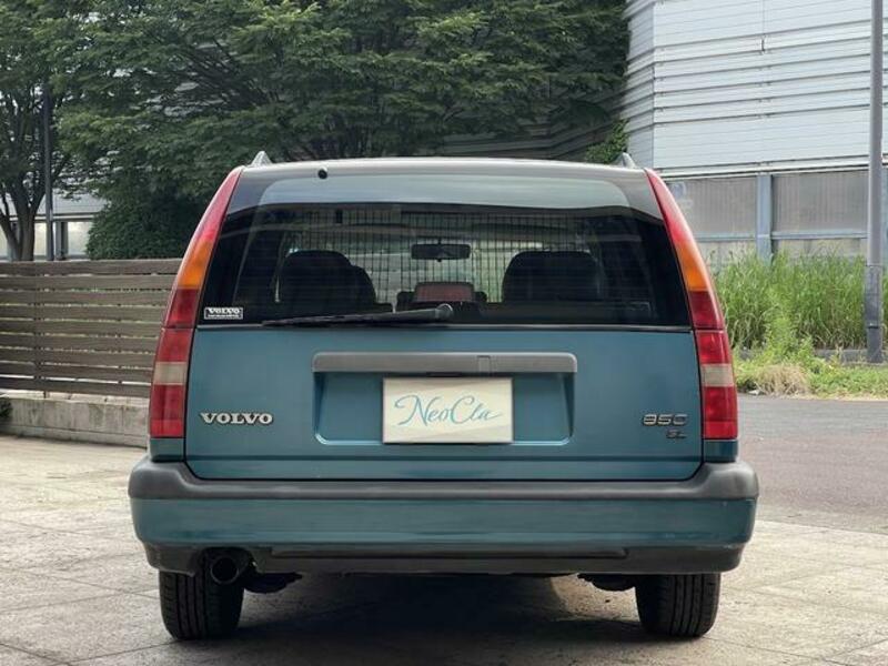 850 ESTATE