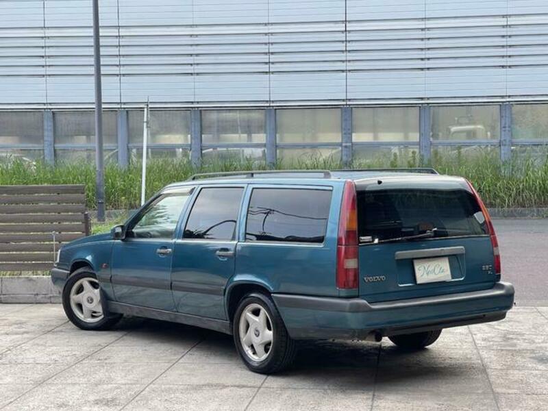 850 ESTATE