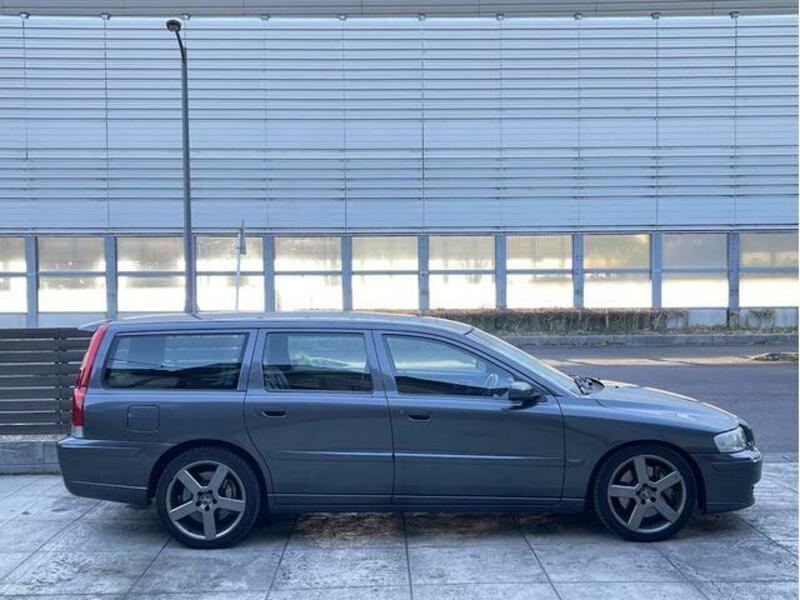V70