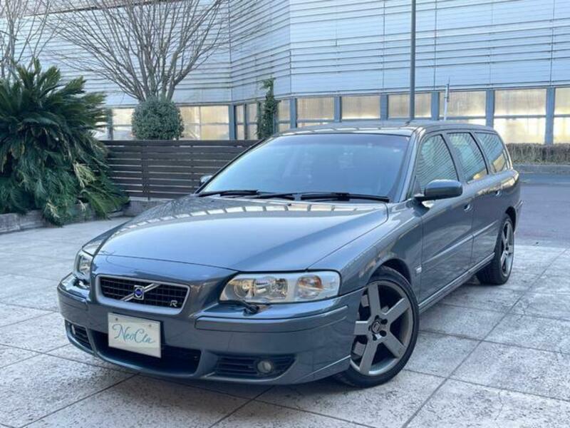 VOLVO V70