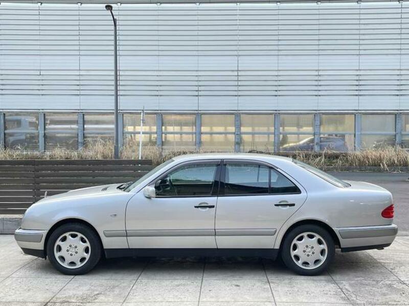 E-CLASS
