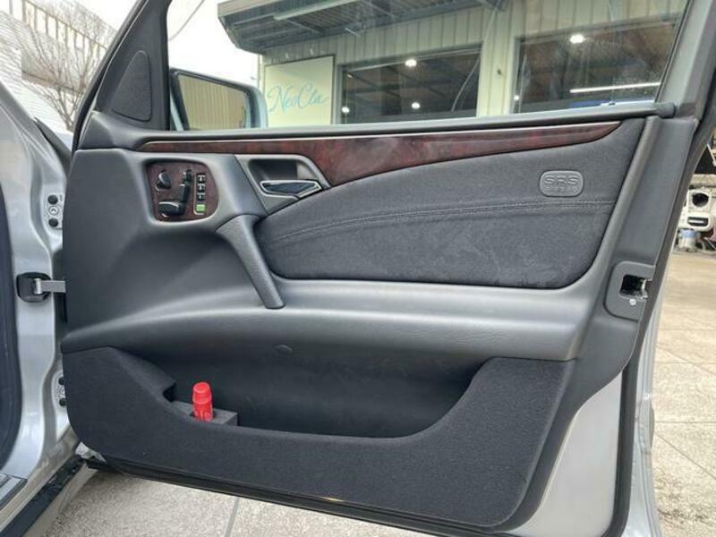 E-CLASS