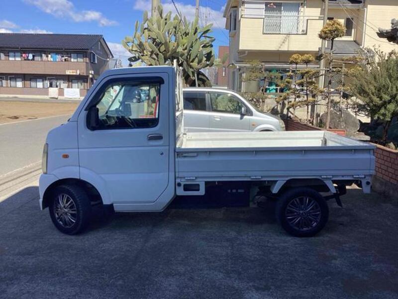 CARRY TRUCK