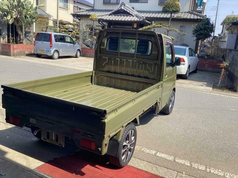 CARRY TRUCK