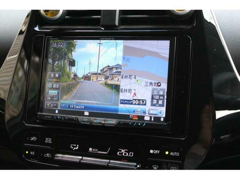 PRIUS PHV