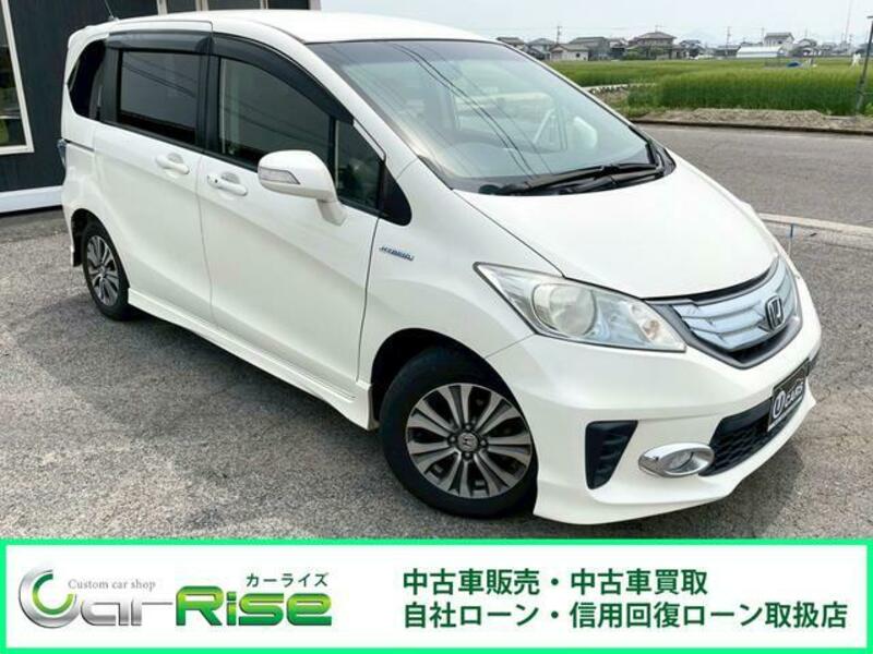 HONDA FREED HYBRID