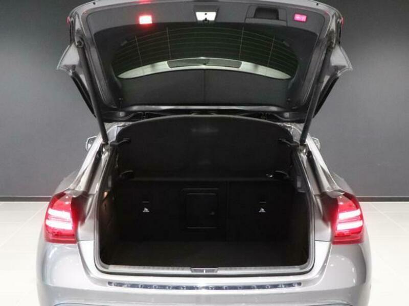 GLA CLASS