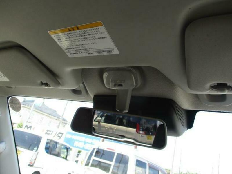 MINICAB VAN