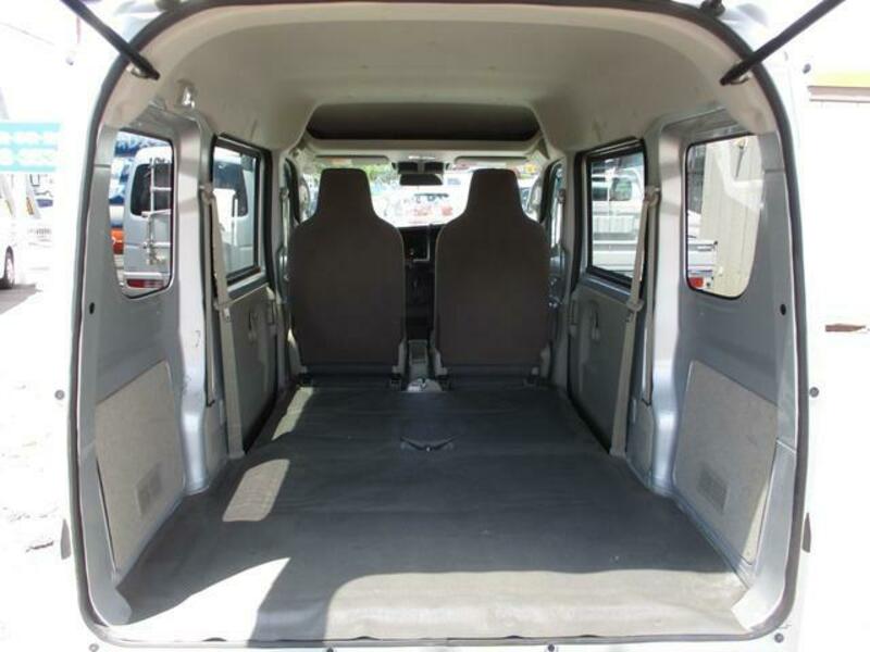 MINICAB VAN