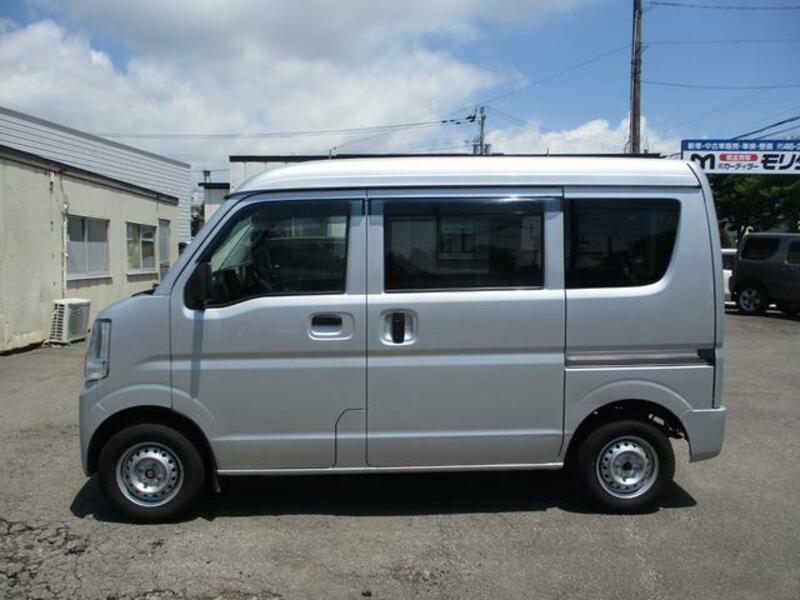 MINICAB VAN
