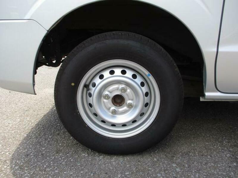 MINICAB VAN