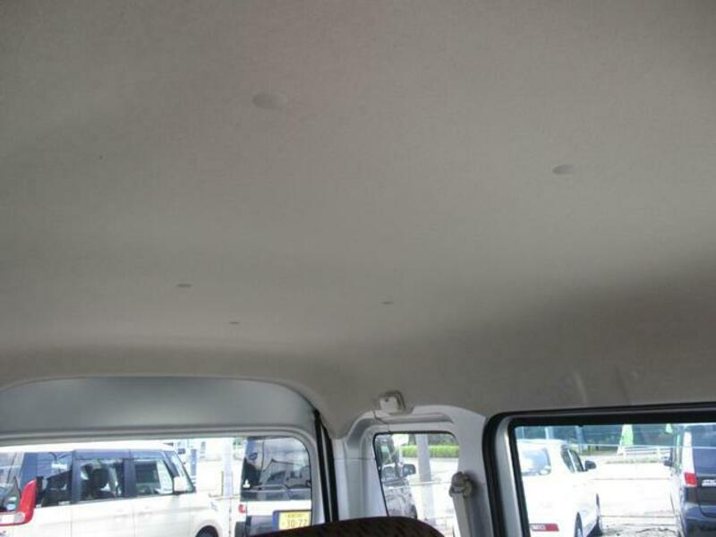 MINICAB VAN