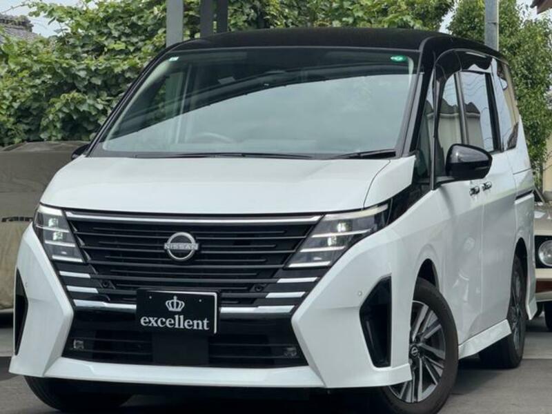NISSAN SERENA