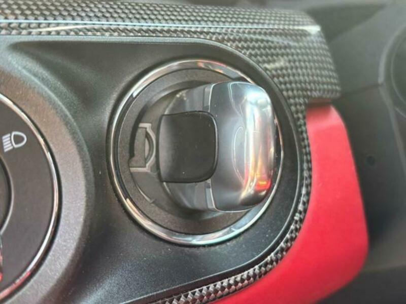 911