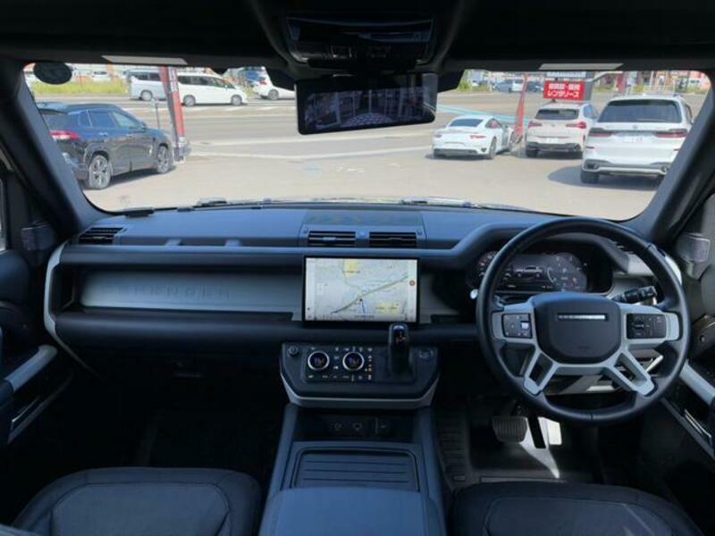 DEFENDER