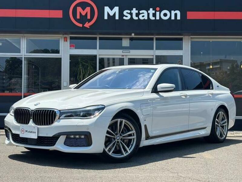 BMW 7 SERIES