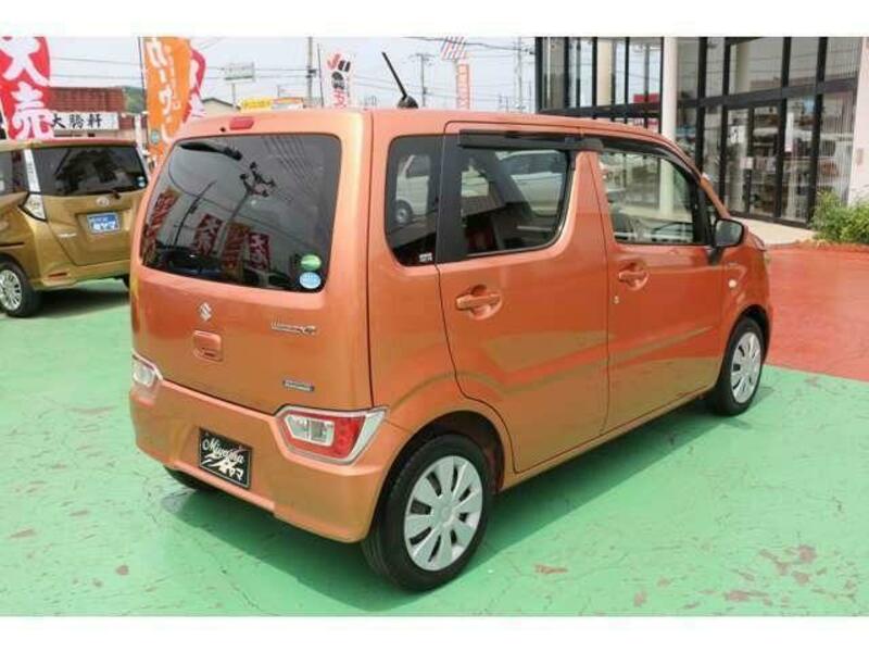 WAGON R