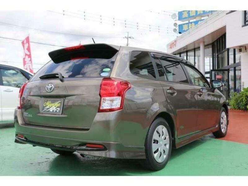 COROLLA FIELDER