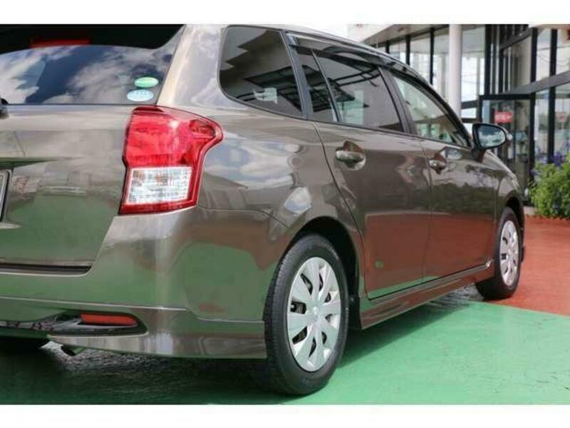 COROLLA FIELDER