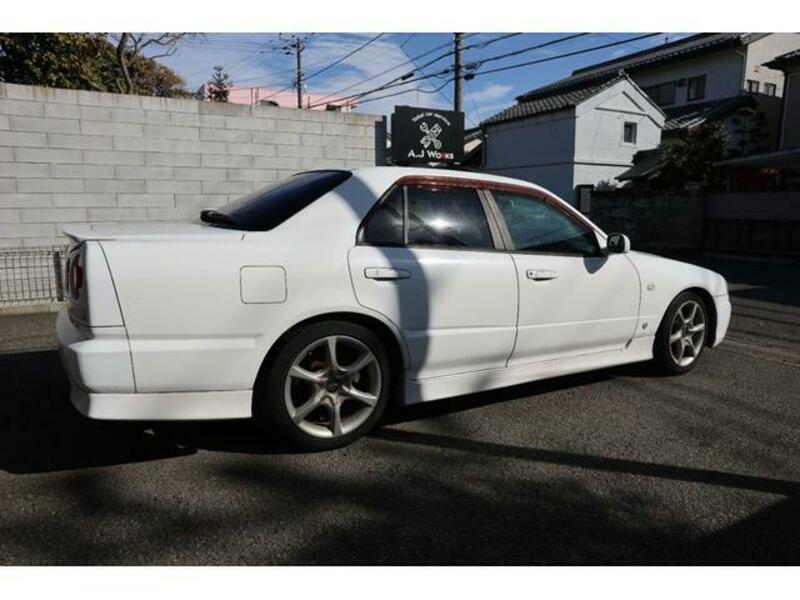 SKYLINE