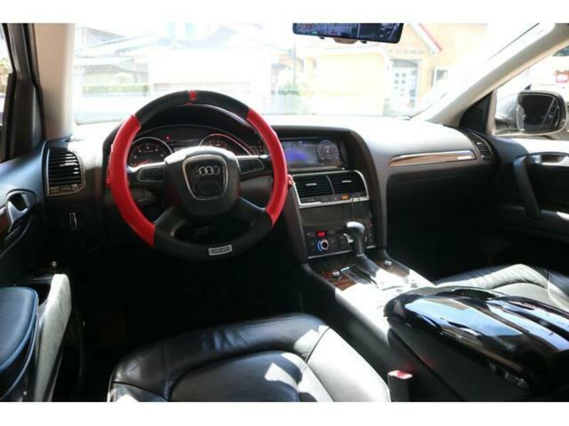 Q7