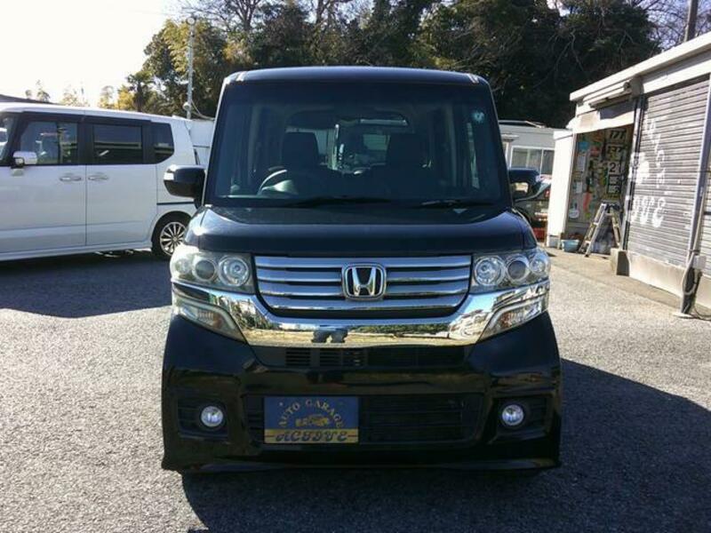 N BOX CUSTOM