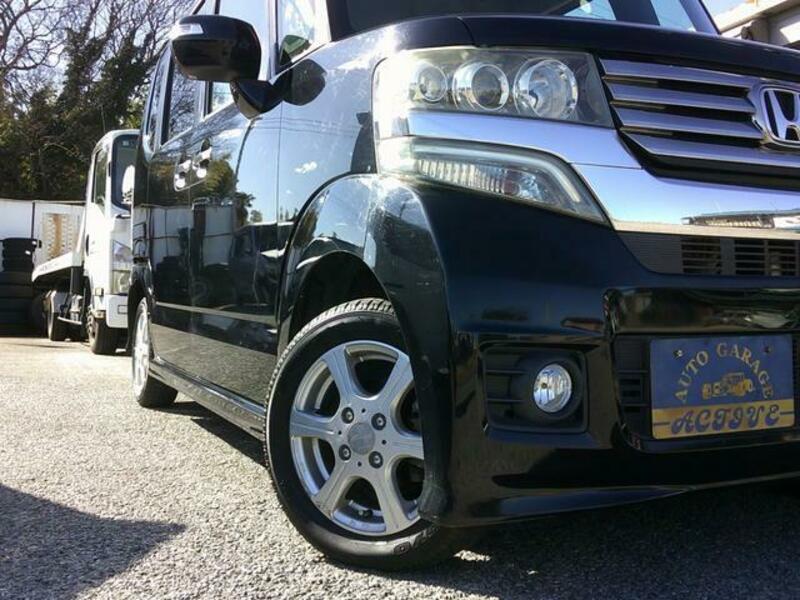 N BOX CUSTOM