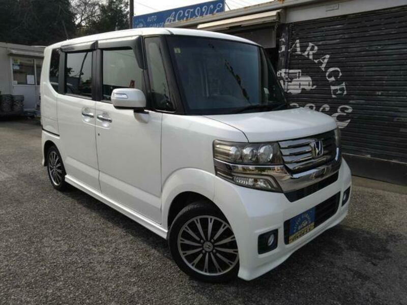 HONDA N BOX CUSTOM