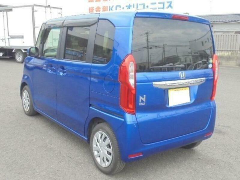 N BOX